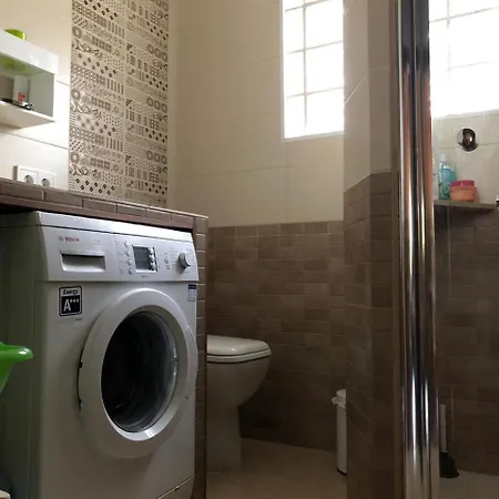 Tranquil House Perfect For Vacations *