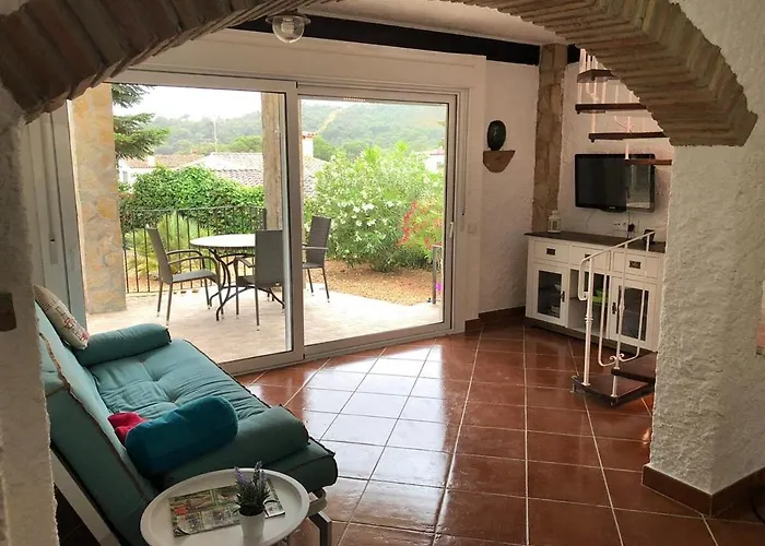 Tranquil House Perfect For Vacations *