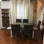 Tranquil House Perfect For Vacations Nyaraló