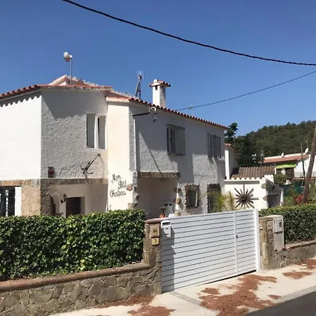 Tranquil House Perfect For Vacations 펜션