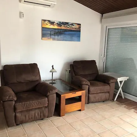 펜션 Tranquil House Perfect For Vacations 플라티야 다로