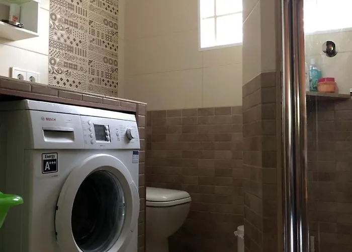 Tranquil House Perfect For Vacations *